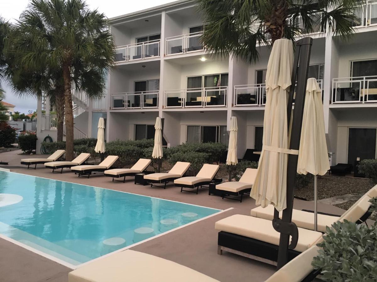 Grace Bay Suites Exteriör bild